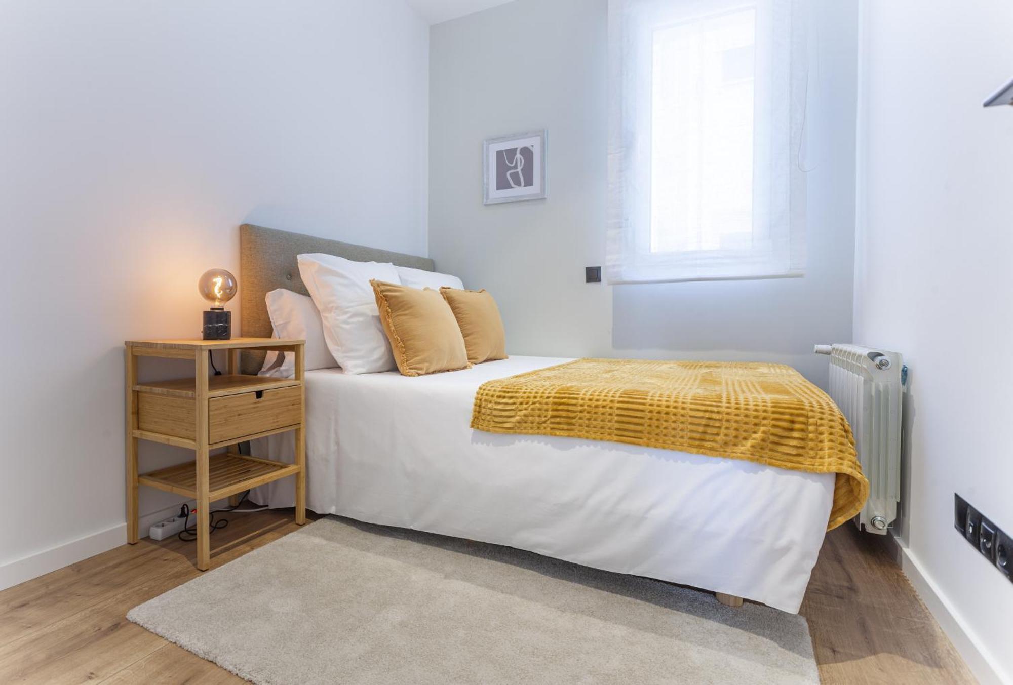 Apartament Luces En Madryt Zewnętrze zdjęcie