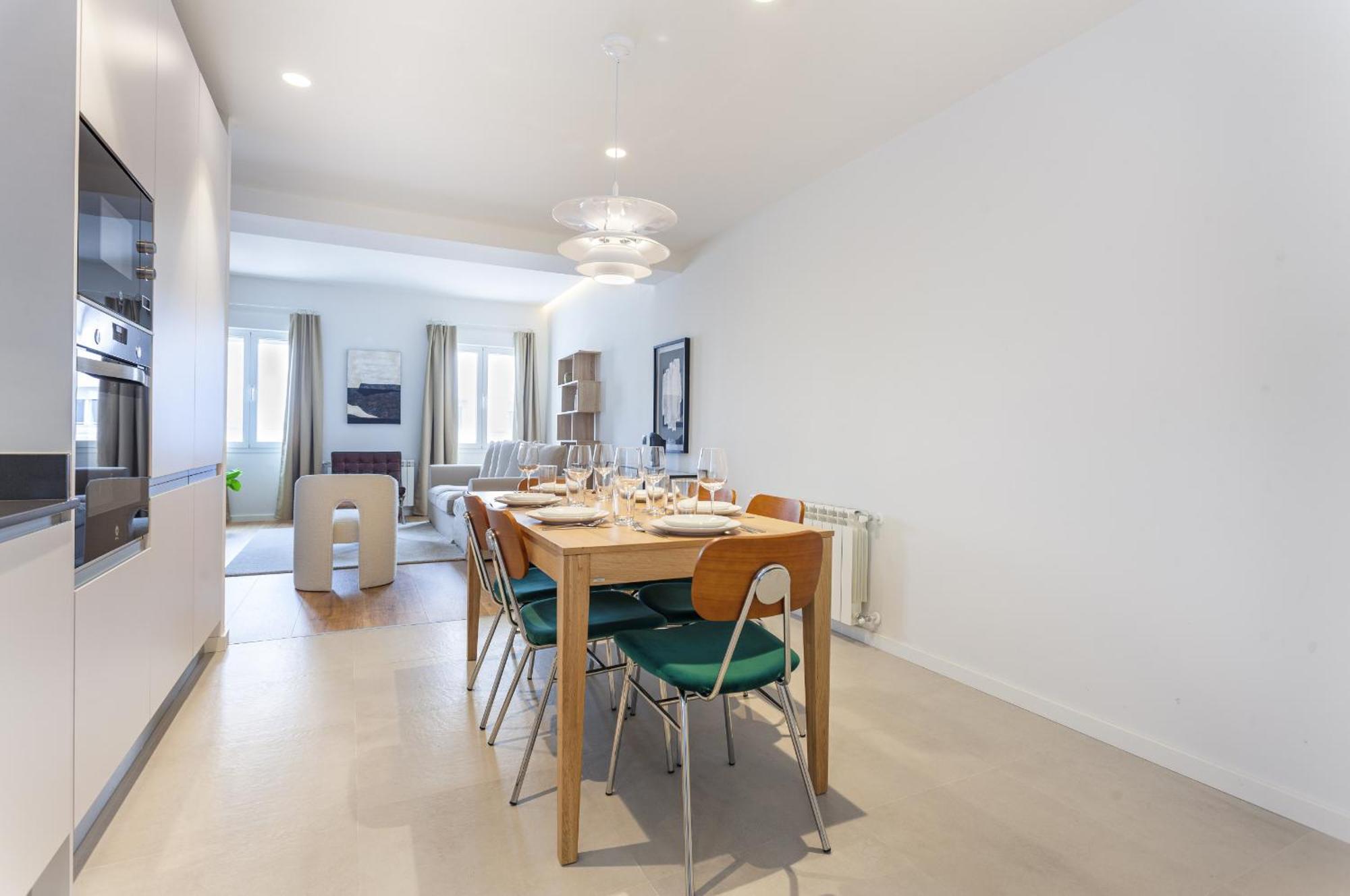 Apartament Luces En Madryt Zewnętrze zdjęcie